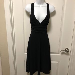 Laundry by Shelli Segal Black V-Neck Dress size 2